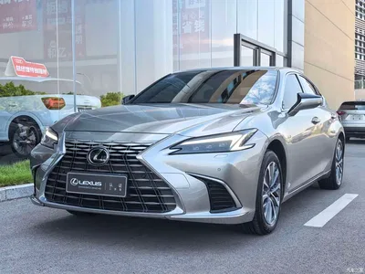 2025 Lexus ES 200 Ultimate Edition, фото 1, лот 10314370