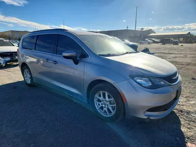 2020 CHRYSLER VOYAGER LXI, фото 4, лот 10868645