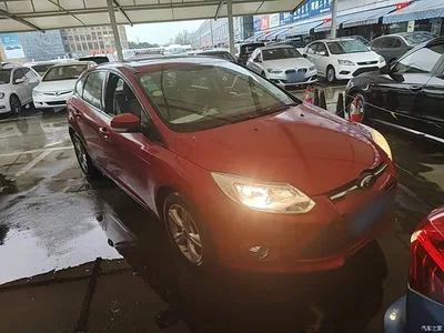 2012 Ford Focus Hatchback 1.6L Automatic Trend, фото 4, лот 11189544