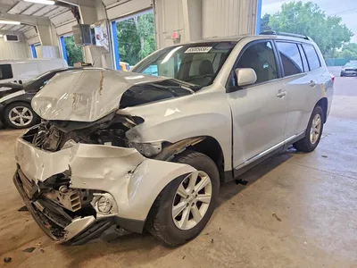 2013 TOYOTA HIGHLANDER SE, фото 1, лот 10534522
