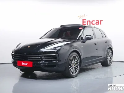 2023 Porsche Cayenne 3.0 E-HYBRID PLATINUM EDITION, фото 1, лот 10207467