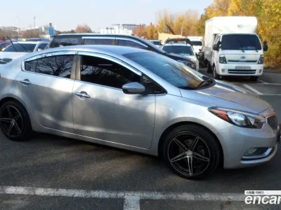 2013 Kia K3 Luxury, фото 1, лот 10044885