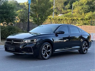2023 Volkswagen Passat Facelift 330TSI Starlight Luxury Edition, фото 1, лот 11570446