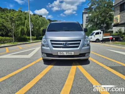 2016 Hyundai Starex 5-Seater VAN, фото 1, лот 10516922