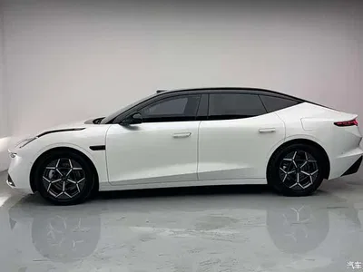 2025 Lynk & Co 10 EM-P Facelift 120 AWD Ultra, фото 3, лот 11219538