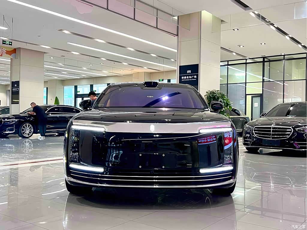 2025 Zunjie S800 Model Extended Range Starlight Premium Edition 5-Seater, фото 2, лот 11215697