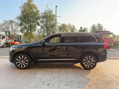 2021 Volvo XC90 B5 Smart Drive Luxury 5-seater, фото 3, лот 10363891