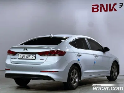 2016 Hyundai AVANTE 1.6 e-VGT SMART, фото 2, лот 10100553