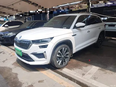 2022 Škoda Kodiaq Facelift TSI330 7-seat FWD Luxury Edition, фото 2, лот 10818069