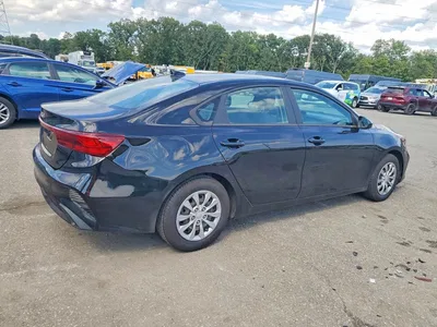 2022 KIA FORTE FE, фото 3, лот 10787866