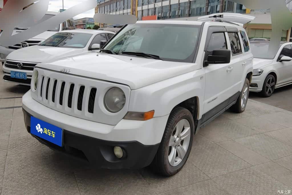 2014 Jeep Patriot 2.4L Sport, фото 1, лот 10305585