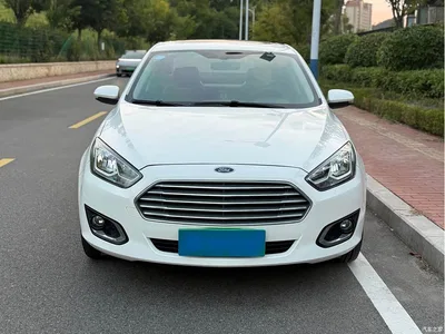 2015 Ford Escort 1.5L Automatic Fashion, фото 3, лот 10394814
