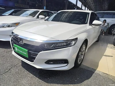 2018 Honda Accord 260TURBO Elite Edition China VI, фото 1, лот 10436122