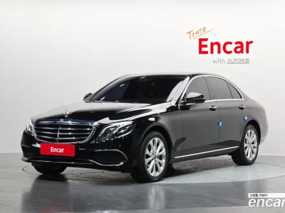 2018 Mercedes-Benz E-Class E300 4MATIC Exclusive Standard, фото 1, лот 10166048