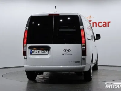 2023 Hyundai Staria Cargo 3-Seater, фото 4, лот 10204154