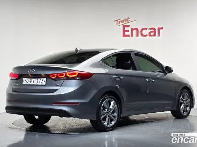 2017 Hyundai AVANTE 1.6 GDI Premium, фото 2, лот 10590436