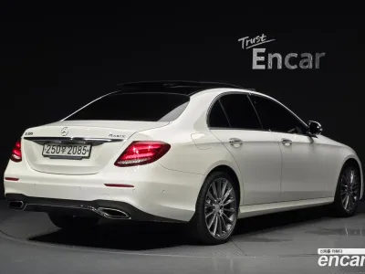 2019 Mercedes-Benz E-Class E350 4MATIC AMG Line, фото 2, лот 10219062