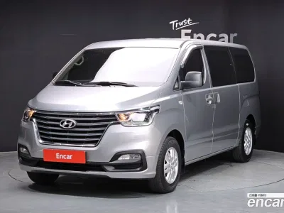 2019 Hyundai Starex Van 5-Seater, фото 1, лот 10161357