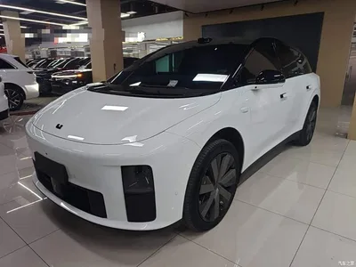 2025 Li Auto i6 2WD Base Model, фото 2, лот 11518473