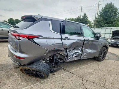 2023 MITSUBISHI OUTLANDER SE, фото 3, лот 10872400