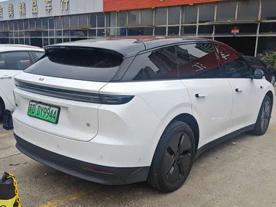 2025 Li Auto i6 2WD Base Model, фото 4, лот 10829280