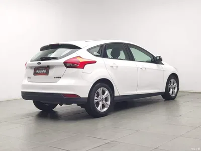2015 Ford Focus Hatchback 1.6L Automatic Comfort, фото 2, лот 11565694