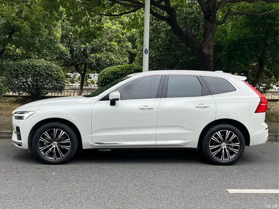 2022 Volvo XC60 B5 AWD R-Design, фото 3, лот 10357882