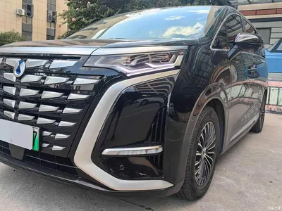 2022 Denza D9 DM-i 1040 Premium, фото 4, лот 10900110