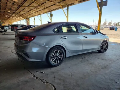 2024 KIA FORTE LXS, фото 3, лот 10785034