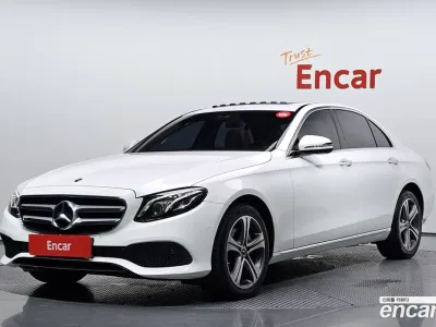 2019 Mercedes-Benz E-Class E220d Avantgarde, фото 1, лот 10179598