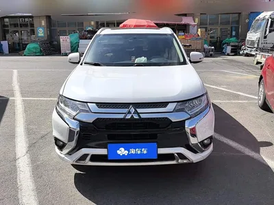 2020 Mitsubishi Outlander 2.0L 2WD Premium 5-seater, фото 2, лот 10339876