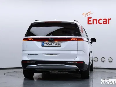 2021 Kia Canival Diesel 9-Seater Signature, фото 4, лот 11139756