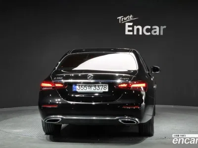 2022 Mercedes-Benz E-Class E350 4MATIC Avantgarde, фото 4, лот 10168059