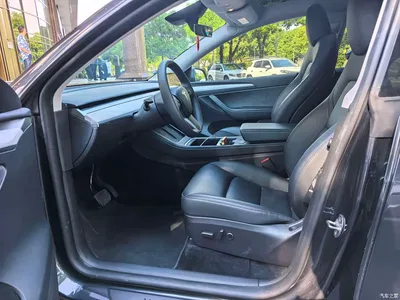 2024 Tesla Model Y Long Range AWD, фото 4, лот 10615612