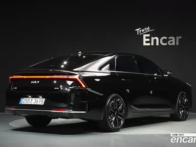 2025 Kia K8 Signature, фото 2, лот 10527078