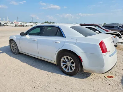 2023 CHRYSLER 300 TOURING, фото 2, лот 10867176