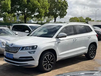 2023 Škoda Karoq TSI280 Premium Edition, фото 2, лот 10385034