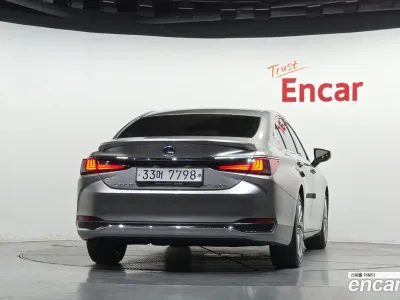2019 Lexus ES 300h Executive, фото 4, лот 10202604