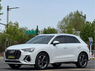 2022 Audi Q3 35 TFSI Fashion Dynamic, фото 1, лот 10467109