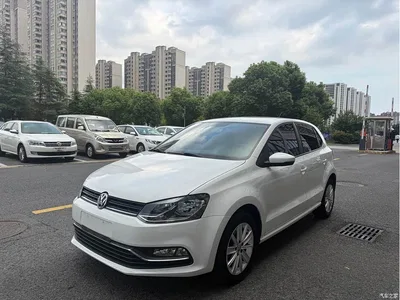 2014 Volkswagen Polo 1.6L Automatic Comfort Edition, фото 1, лот 10900008