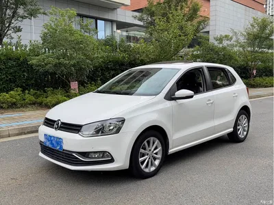 2014 Volkswagen Polo 1.6L Automatic Luxury Edition, фото 1, лот 10417629