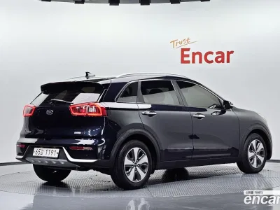 2018 Kia Niro Prestige, фото 1, лот 10183639
