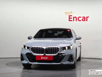 2025 BMW 5-Series 520i M Sport, фото 3, лот 10062306
