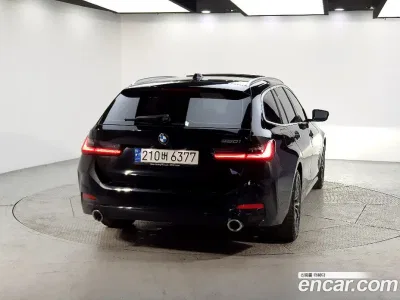 2023 BMW 3-Series 320i Touring, фото 2, лот 10044788