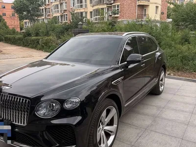 2023 Bentley Bentayga, фото 2, лот 10244886