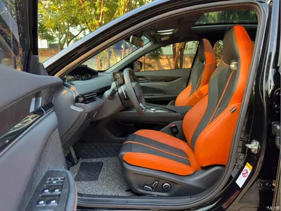 2024 Changan UNI-V 1.5T Deluxe Sport, фото 4, лот 11193946
