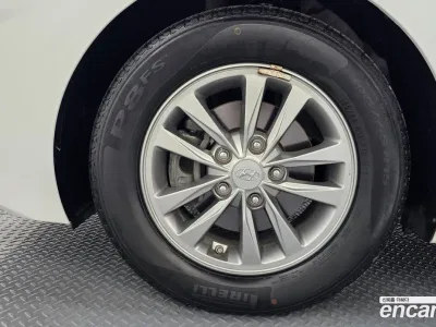 2020 Hyundai AVANTE 1.6, фото 4, лот 11107079