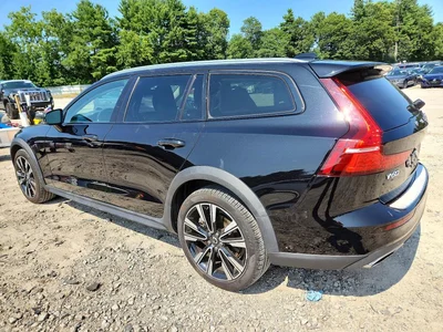 2022 VOLVO V60 CROSS COUNTRY T5 MOMENTUM, фото 2, лот 10569180