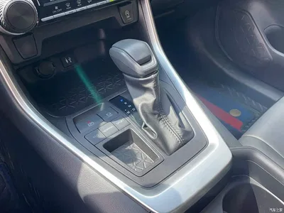 2022 Toyota Wildlander 2.0L CVT FWD Leading Edition, фото 3, лот 10384585