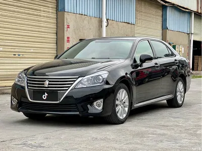 2012 Toyota Crown 2.5L Royal Leather Edition, фото 1, лот 10324634